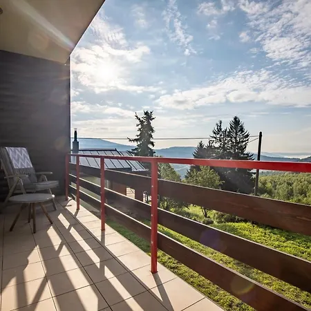 Nad šlikovkou 4*