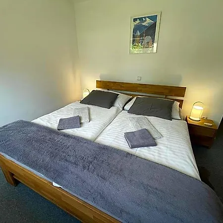 Apart-hotel Nad šlikovkou 4*