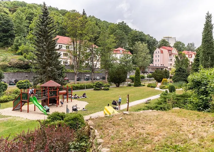Nad Slikovkou 4*