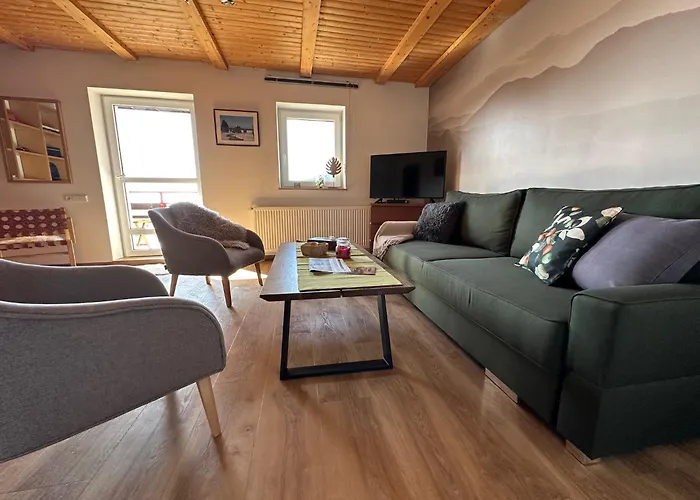 Nad Slikovkou Apartmanhotel